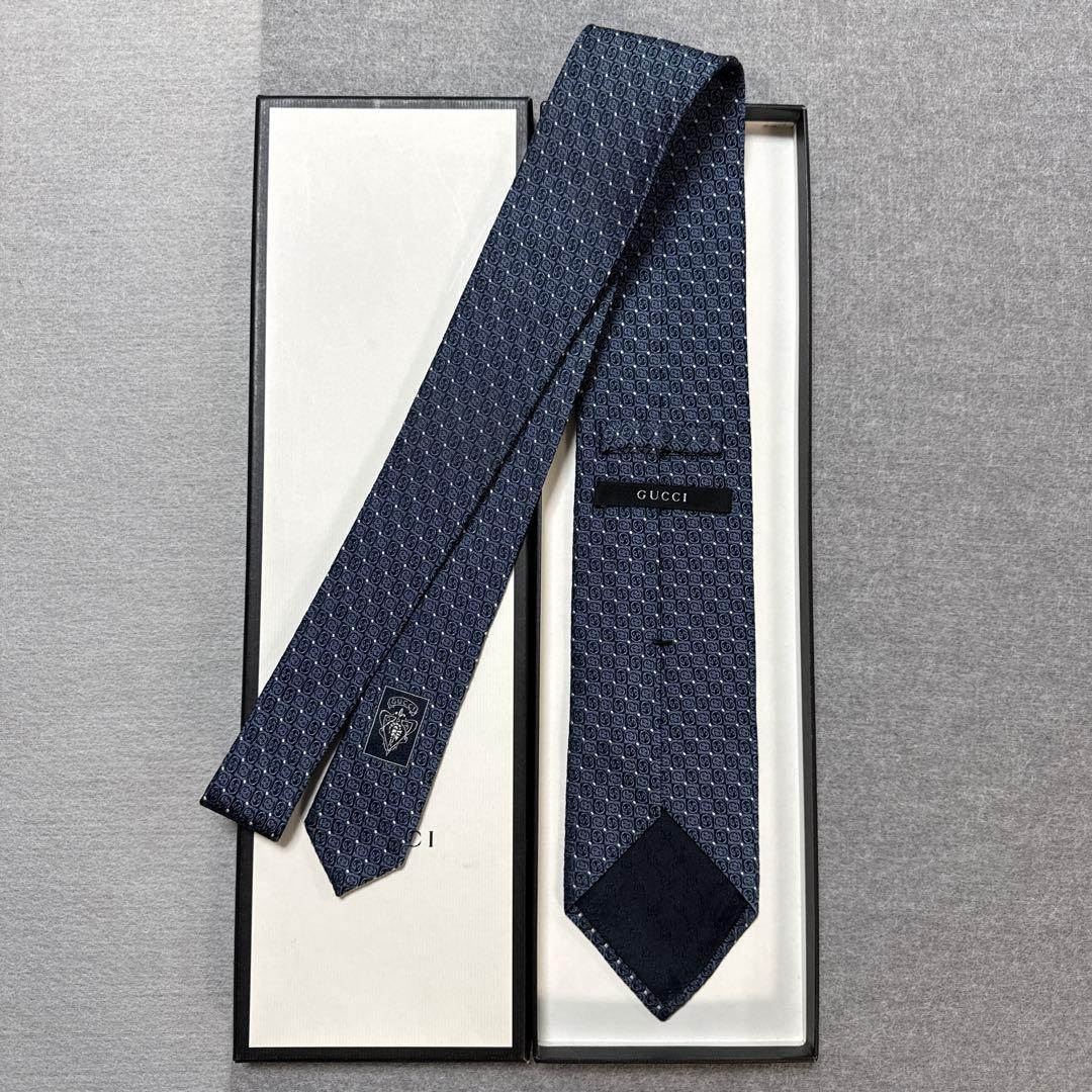 グッチ　ネクタイ　紺　マイクロGG柄　シルクジャガード 2