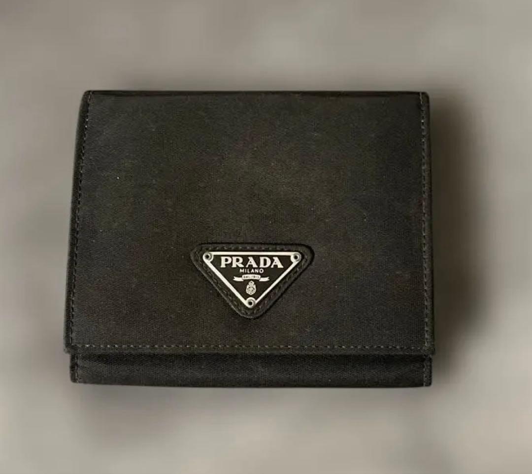 PRADA ブラック 三つ折り財布