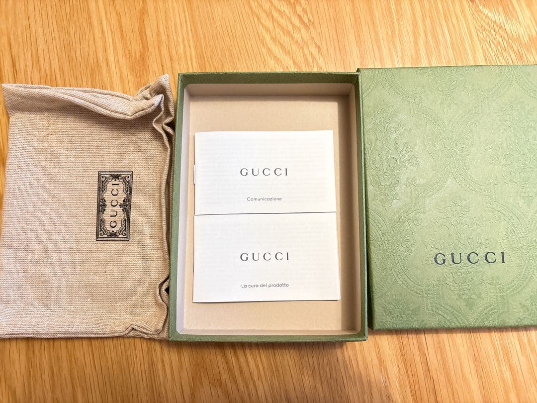 GUCCI グッチ 10