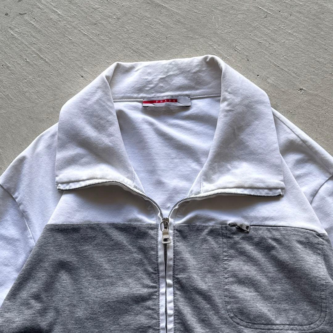 00s prada white grey bi-color half zip 6