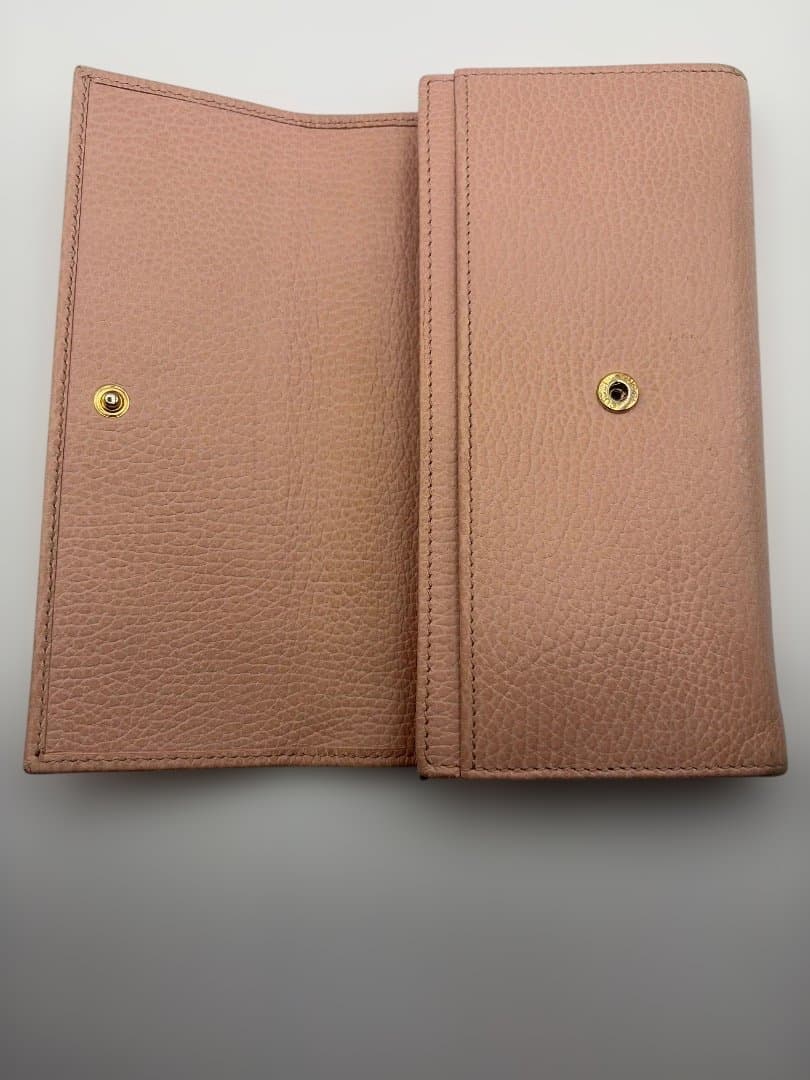 GUCCI 長財布　マーモント　GG エンボスロゴ 4