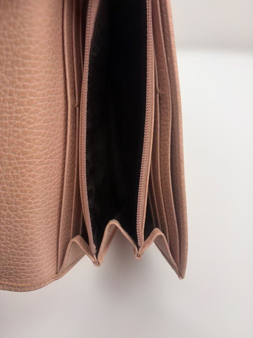 GUCCI 長財布　マーモント　GG エンボスロゴ 8